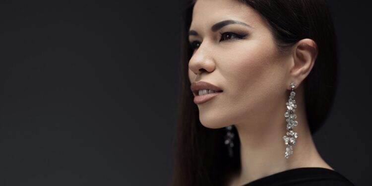 Accessorii statement: cum sa transformi orice tinuta intr-o aparitie de neuitat