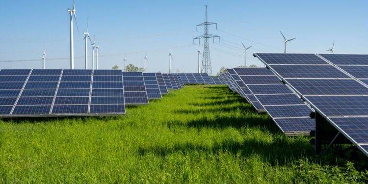 Cursa pentru dezvoltarea surselor regenerabile de energie